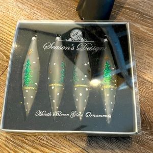 NWT set of 4 tree ornaments